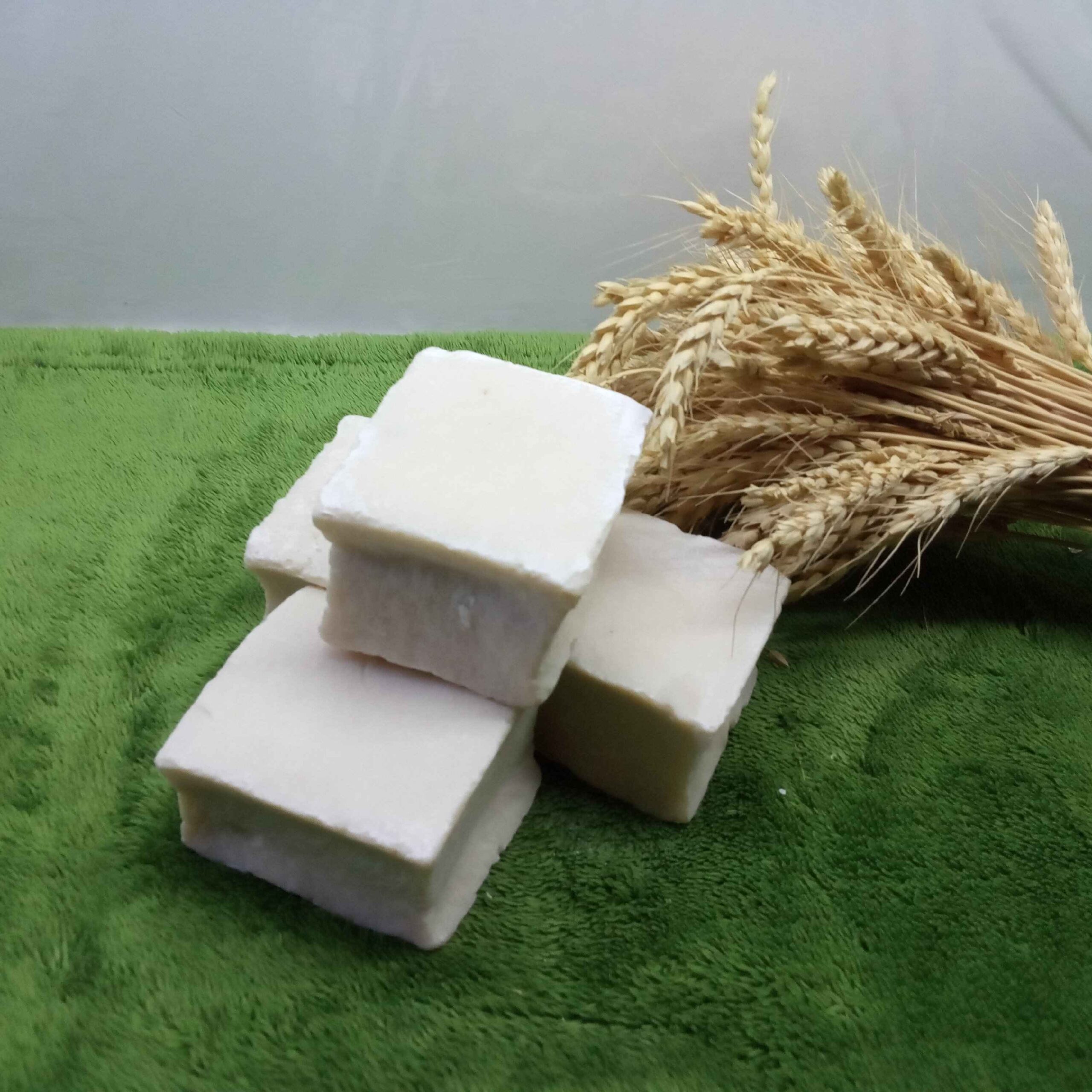Iranian Ashtian Soap Bar for Skin Softening & Smoothing Made from Natural Ingredients