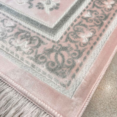 Islamic Velvet Prayer Rug Padded Sajadah Janamaz Traditional Design