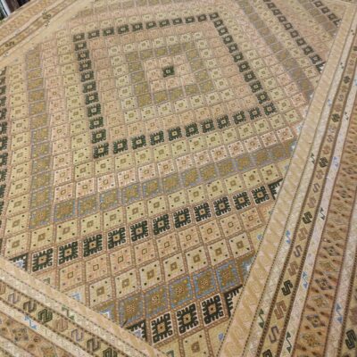 Persian Wool Kilim Rug Handwoven in Sirjan with Geometric Brown