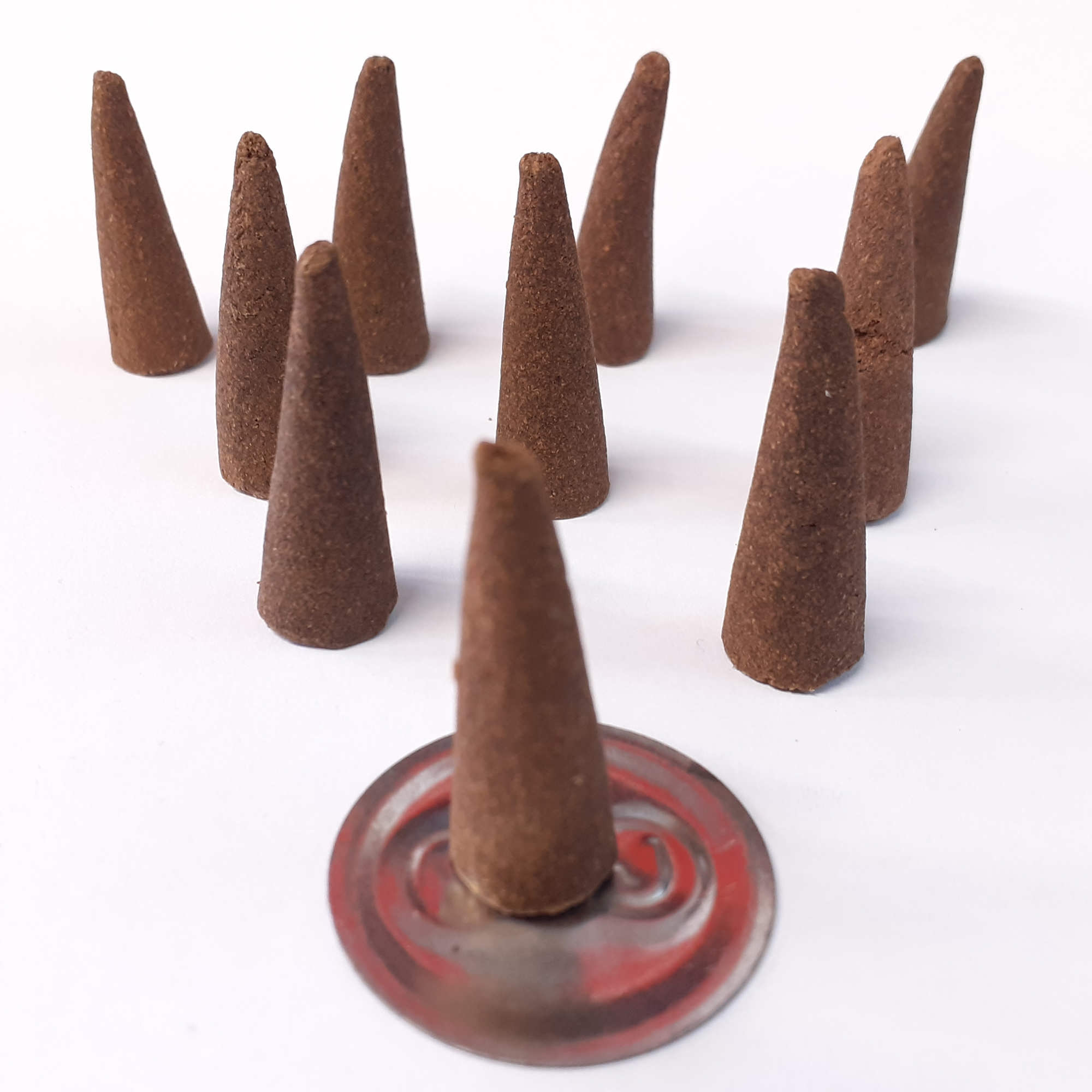 Hari Darshan Lavender Incense Cones – 40 Gram (Pack of 4)