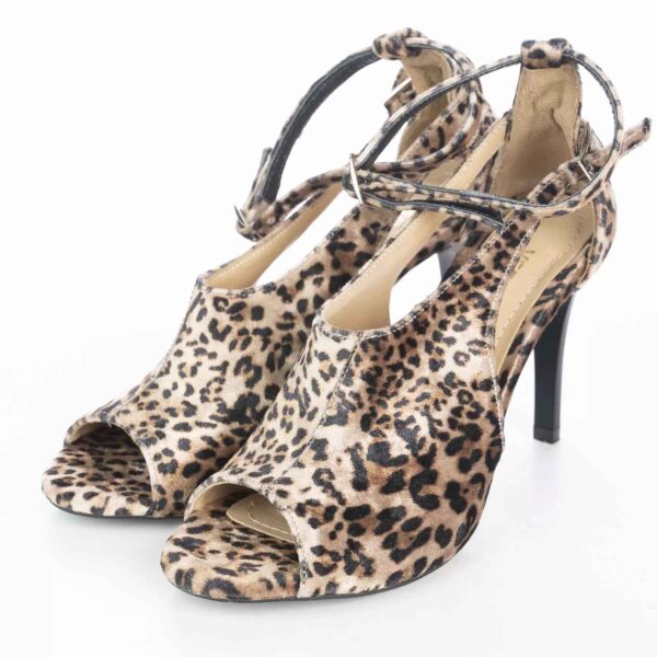 Leather Pump Heels for Women with Leopard Design