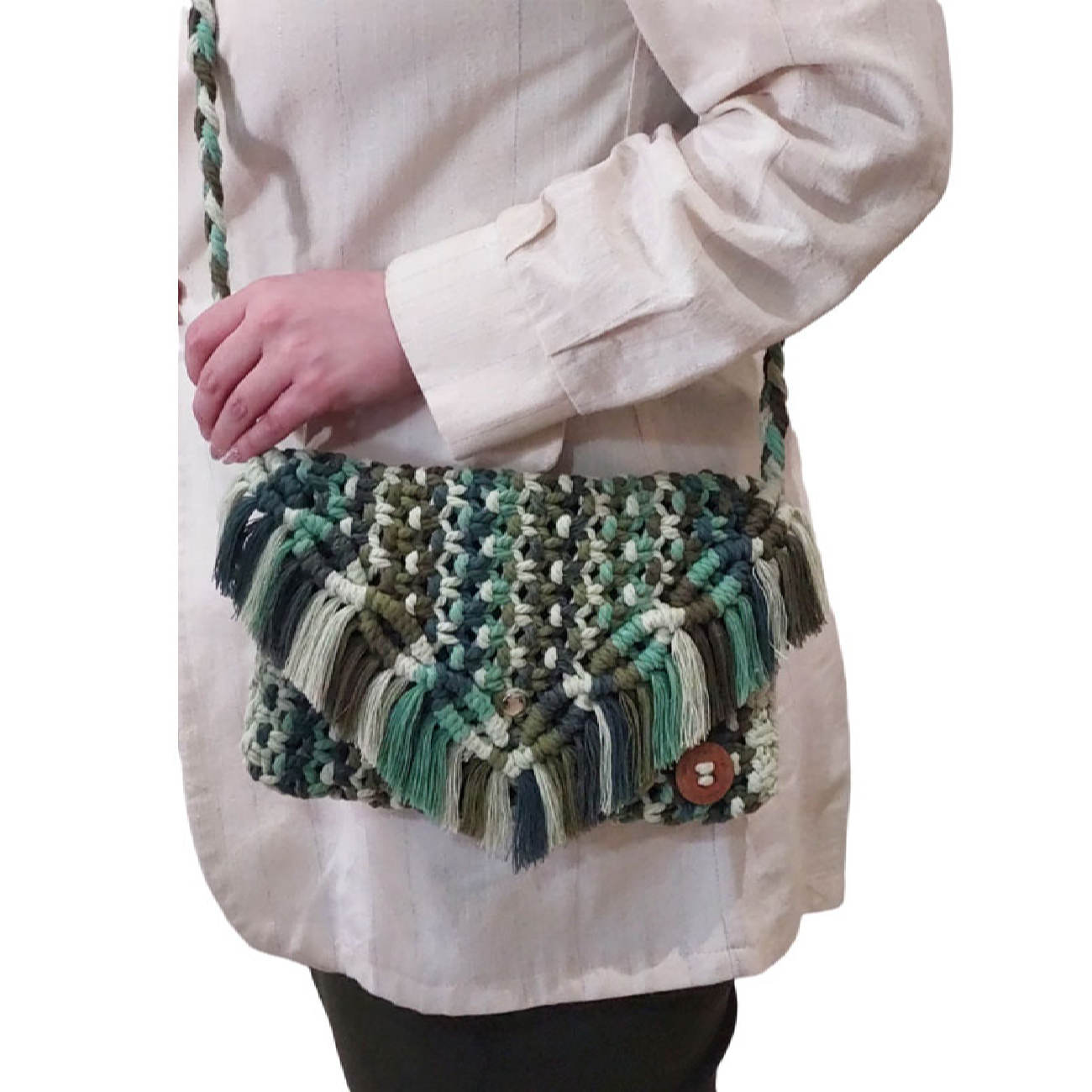 Macrame Sling Bag Handwoven for Women Model Nature