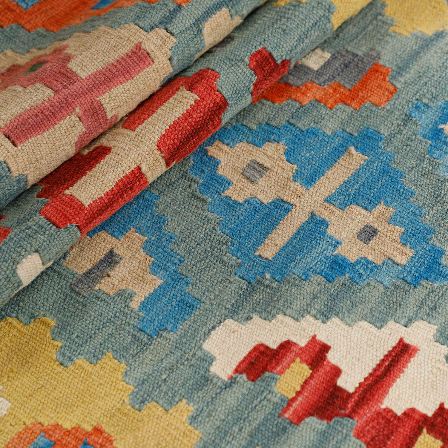 Persian Rug Table Runner Handwoven in Qashqai Style