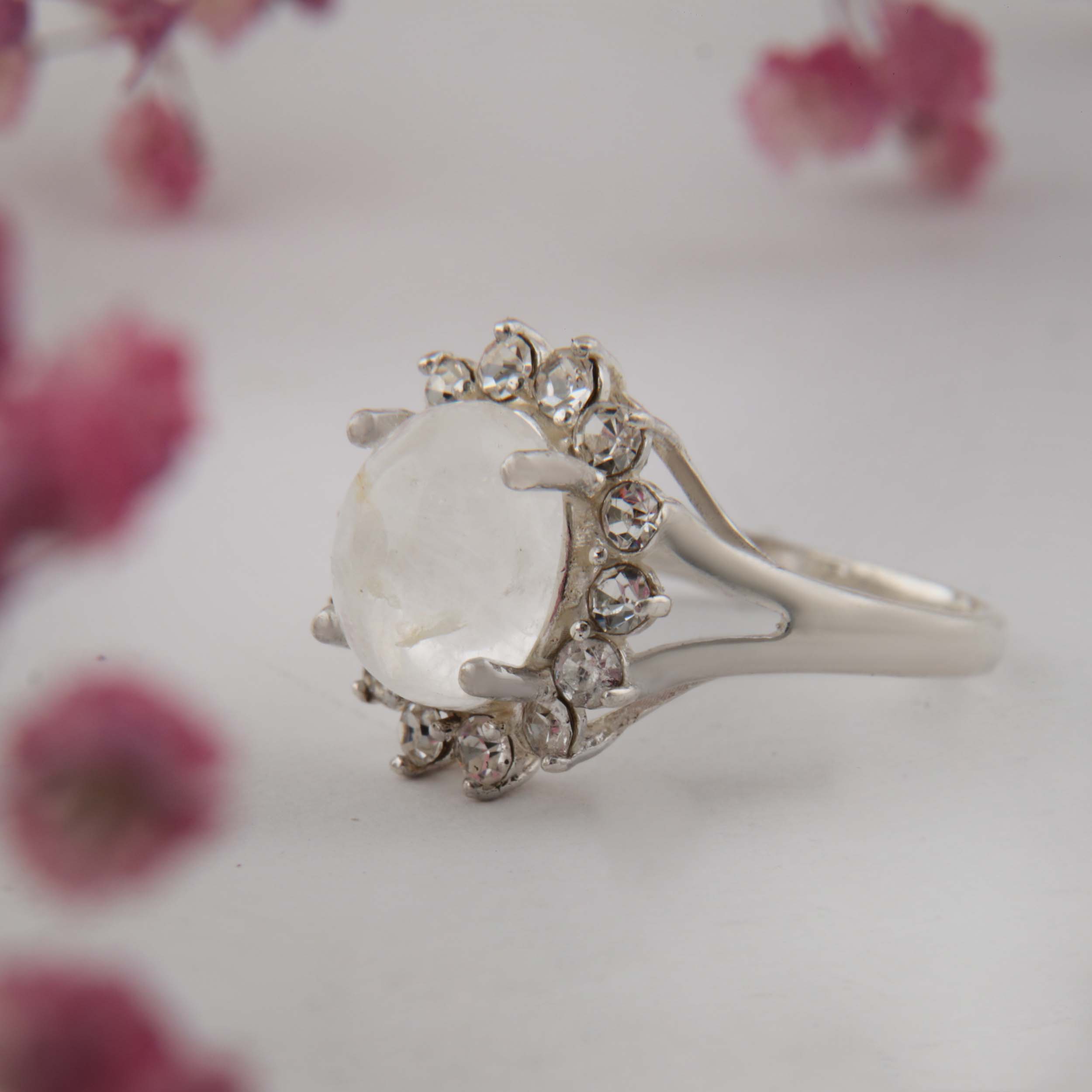 Dur-e Najaf Silver Ring For Women Engagement Bliss