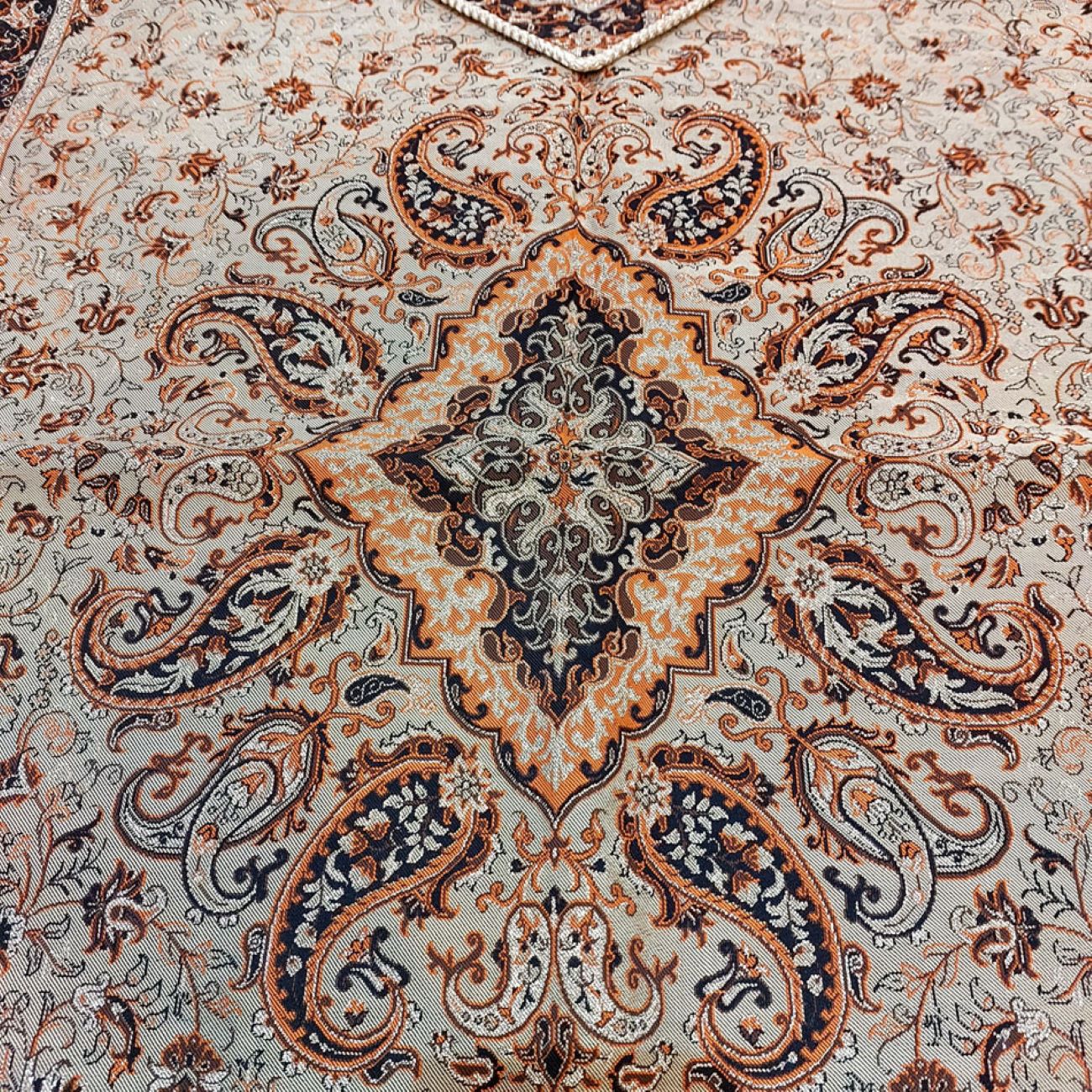 Persian Termeh Prayer Mat Elegant Thin Design Sajadah Paisley