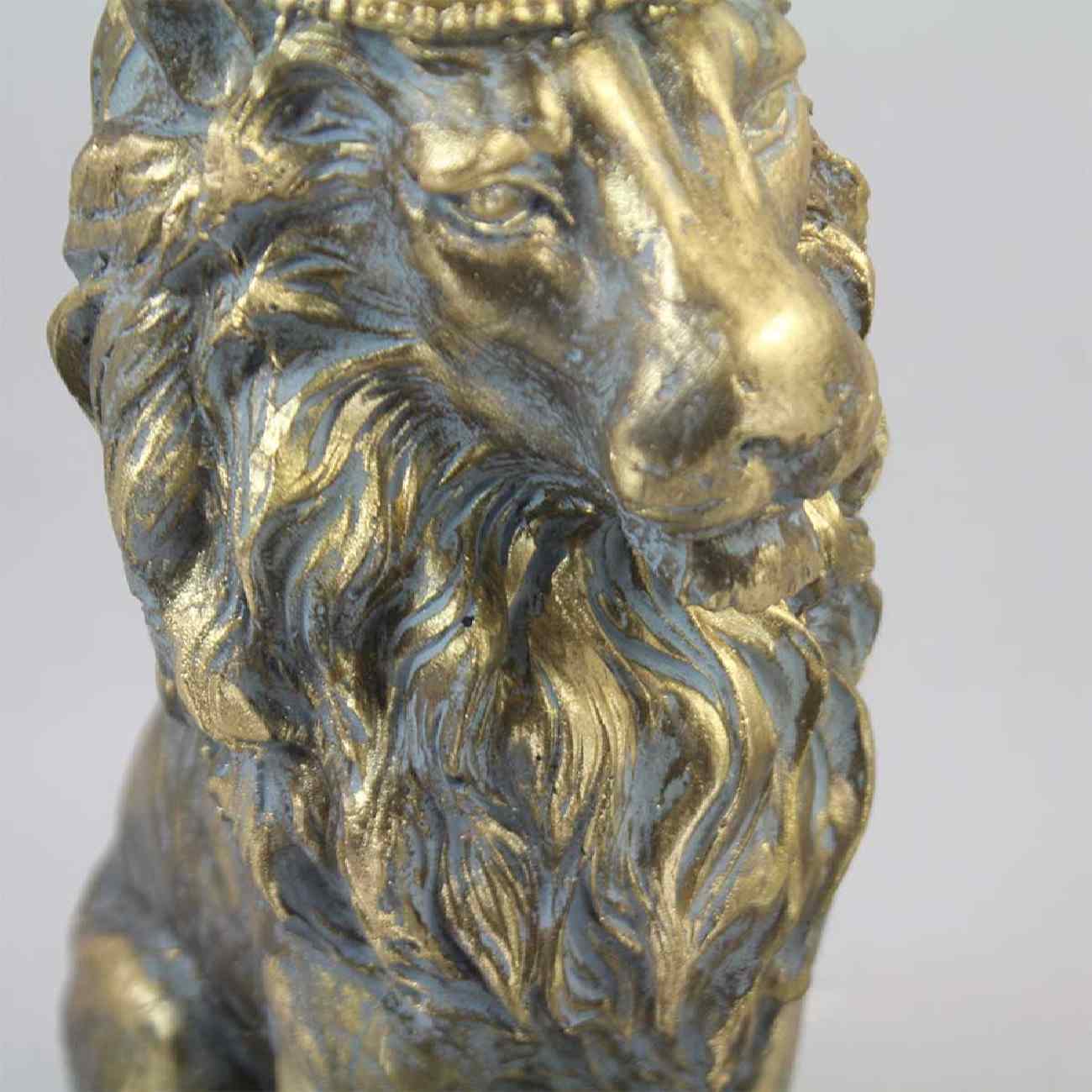 Sitting Lion with Crown Figurine Statue Decorative – Royal Animal Sculpture