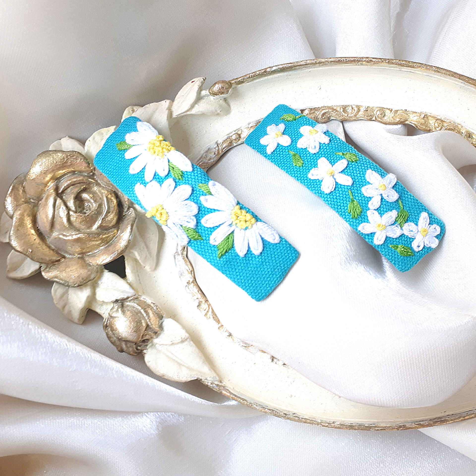 Snap Hair Clip Set Rectangular Shape with Chamomile Design