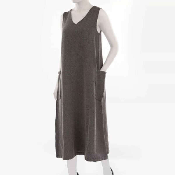 Women's Sleeveless Blazer with Two Pockets