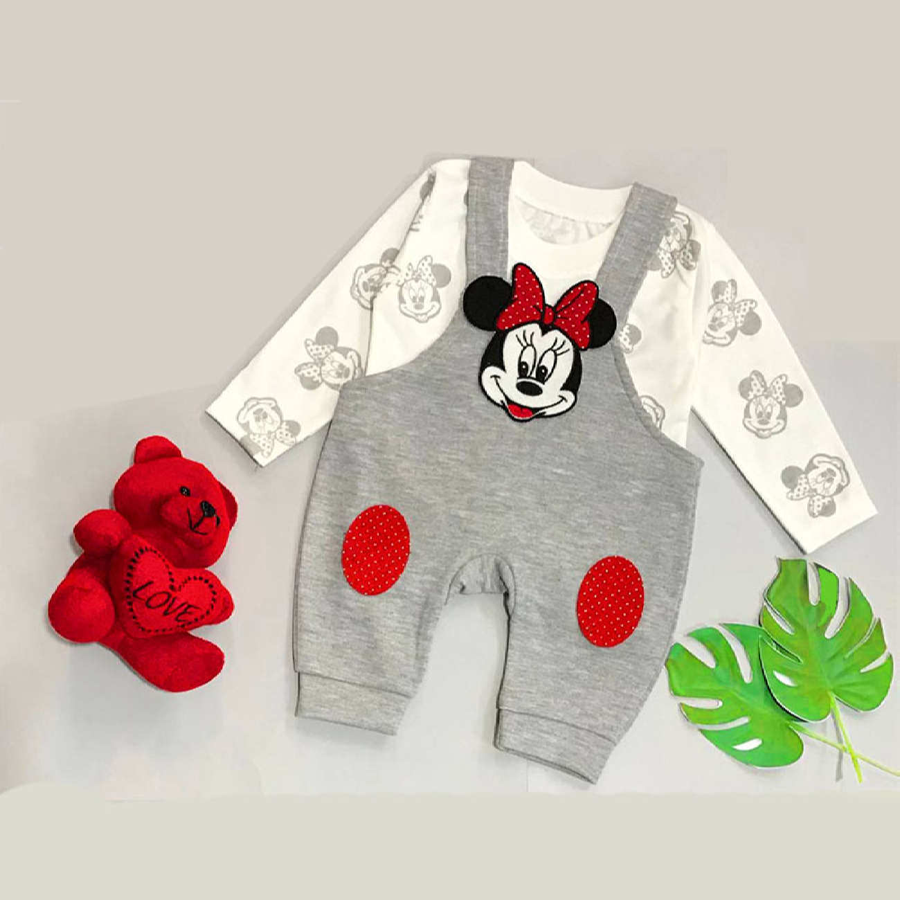 Baby T-shirt and Jumpsuit Set with Minnie Mouse Design