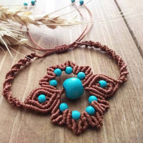 Bohemian Embroidered Macrame Bracelet for Women Model Star