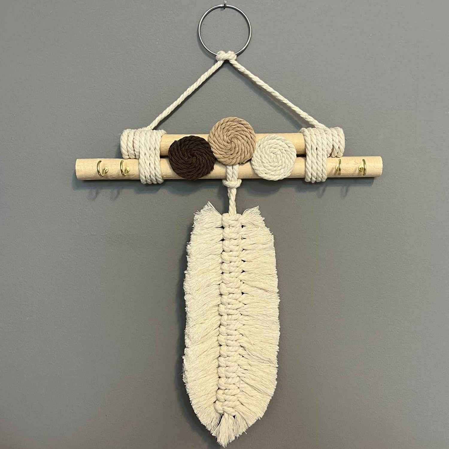 Decorative & Handcrafted Wall Key Holder with Macrame Design