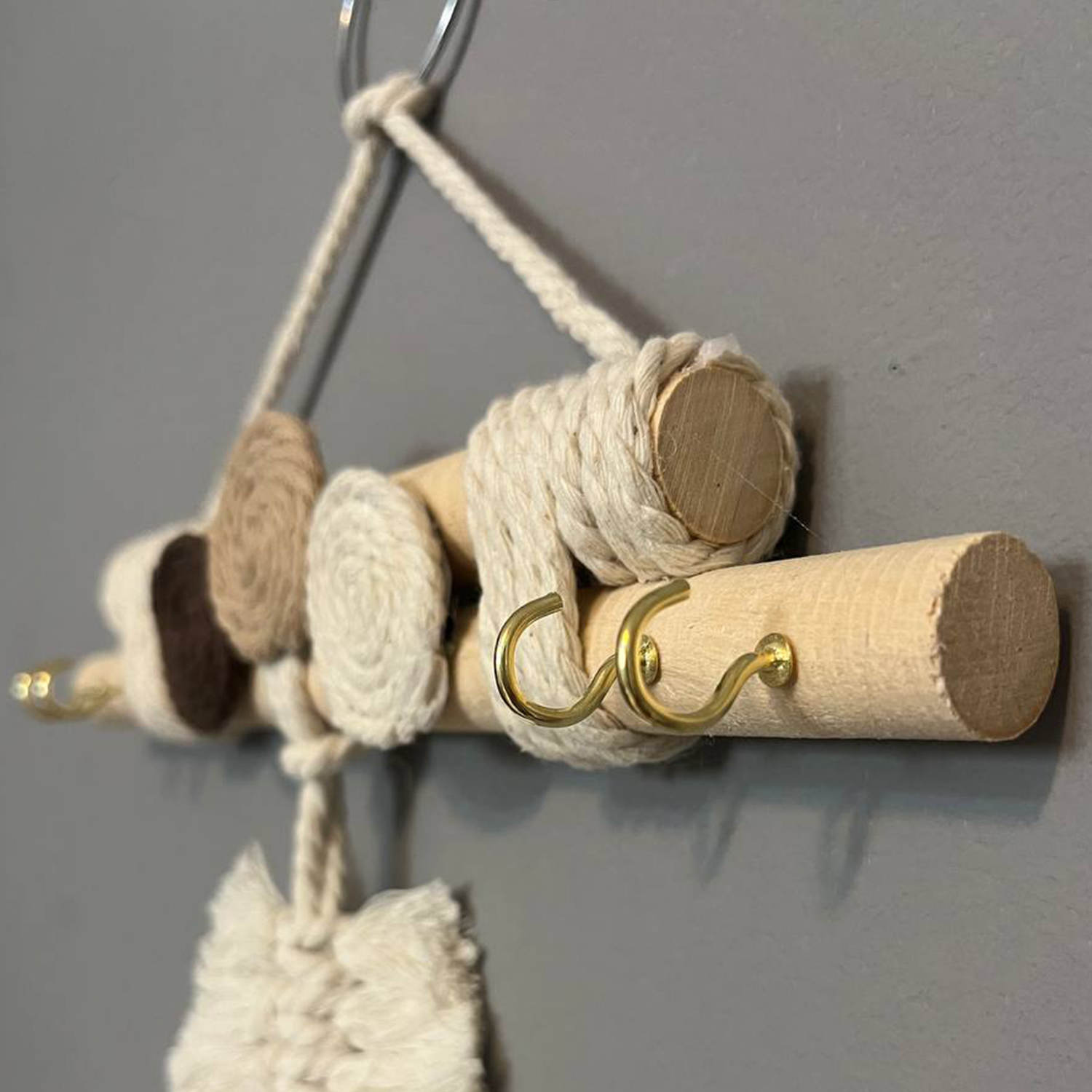 Decorative & Handcrafted Wall Key Holder with Macrame Design - ShopiPersia