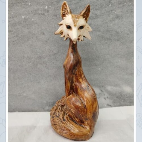 Decorative Sitting Fox Figurine – Artistic Animal Sculpture