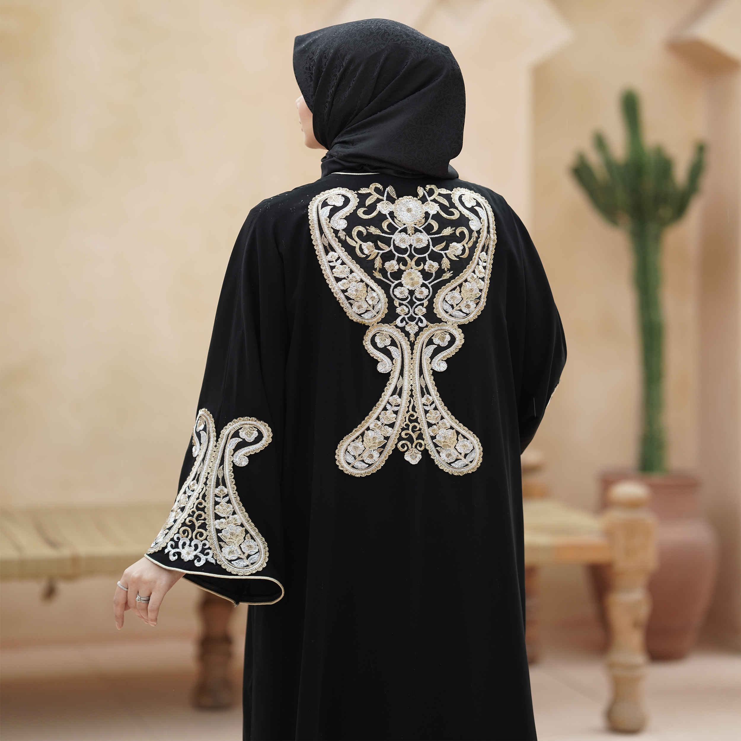 Embroidered Loose Fit Abaya for Muslim Women