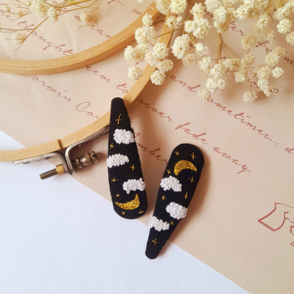Embroidered Snap Hair Clip Set with Cloud Design Handwoven