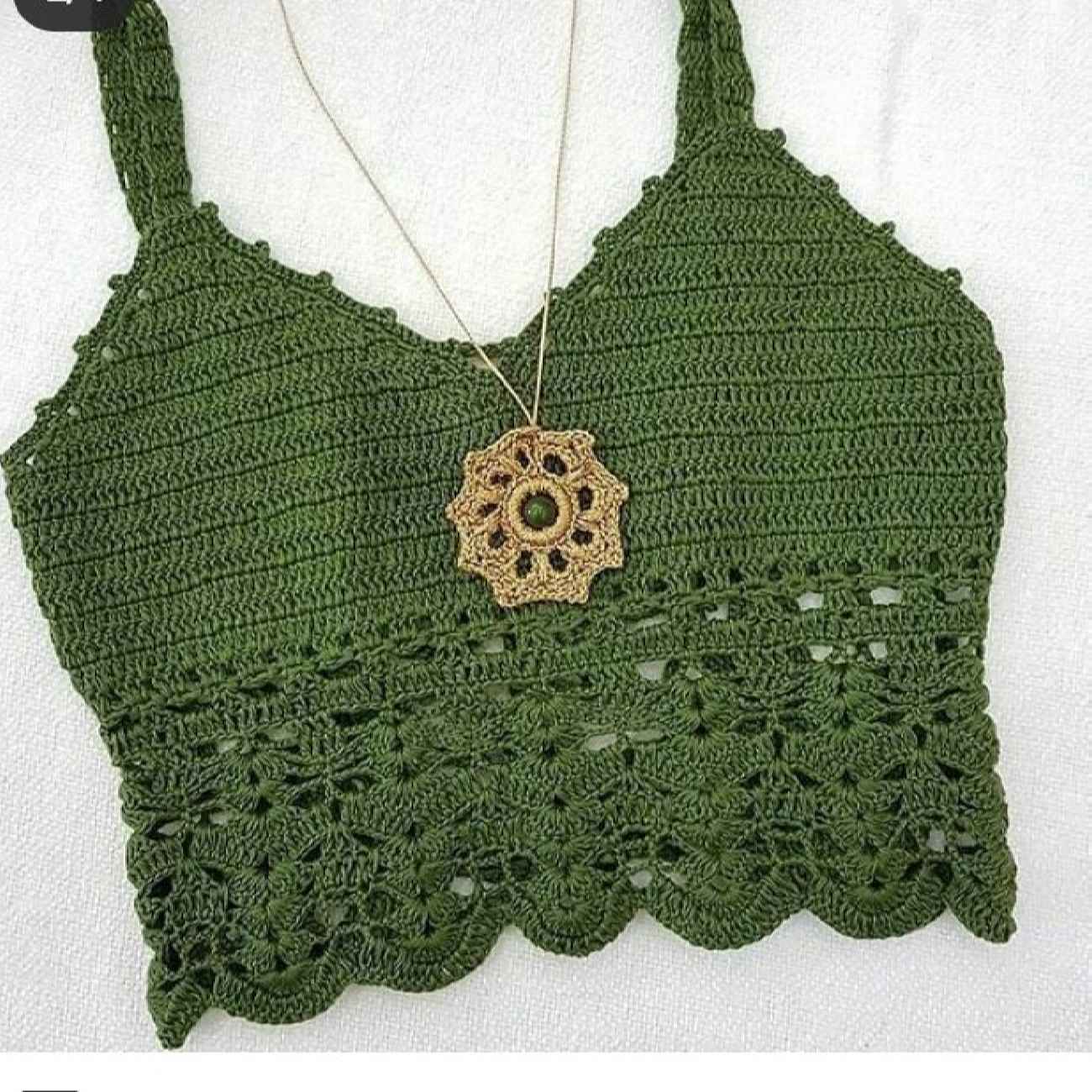 Handwoven Crochet Crop Top for Women Model Pearl