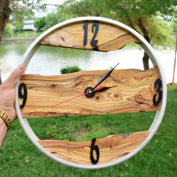 Rustic Wooden Wall Clock Handcrafted Model Cyrus