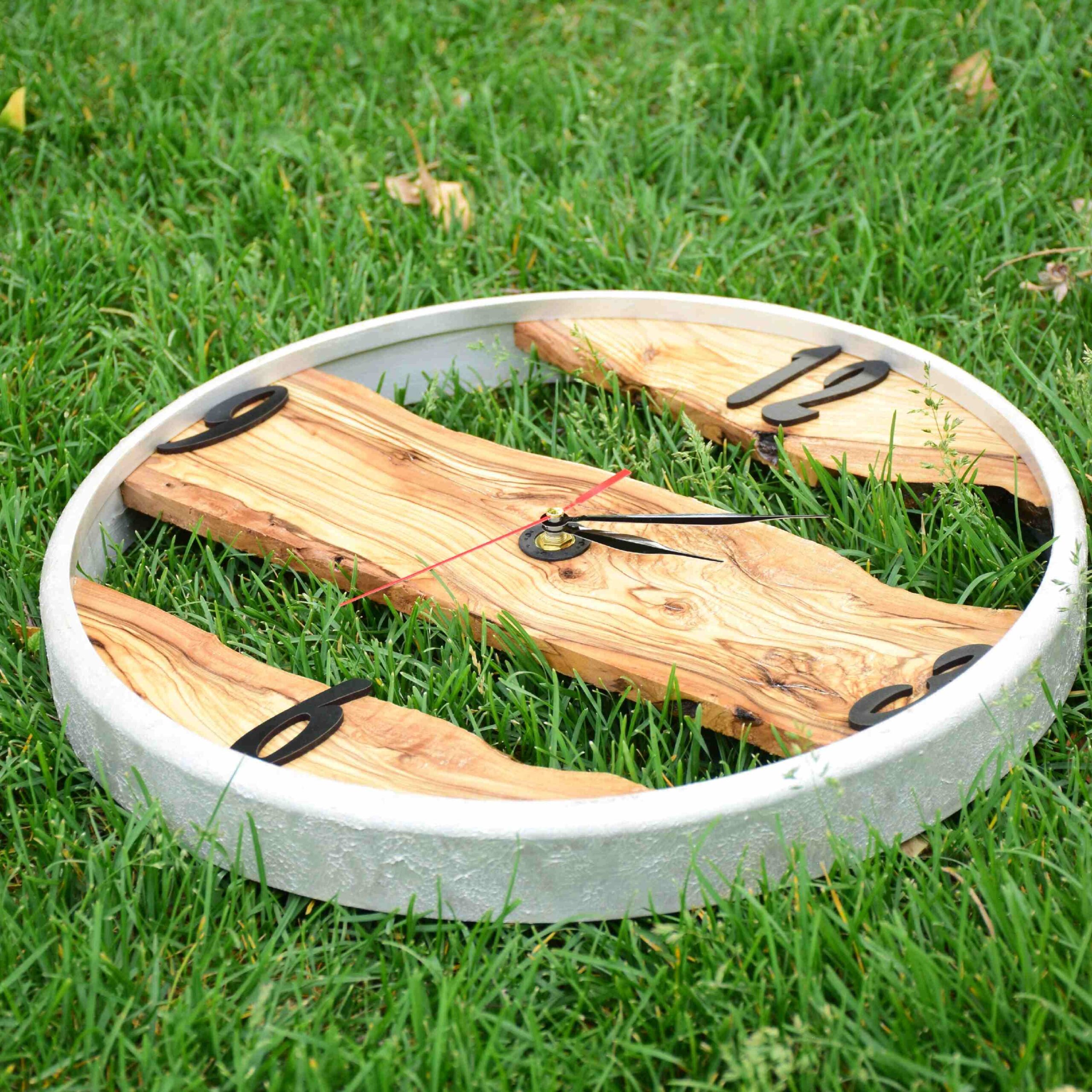 Rustic Wooden Wall Clock Handcrafted Model Cyrus