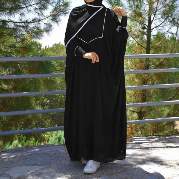 Stylish Loose Fit Abaya for Muslim Women with Black Crepe Fabric