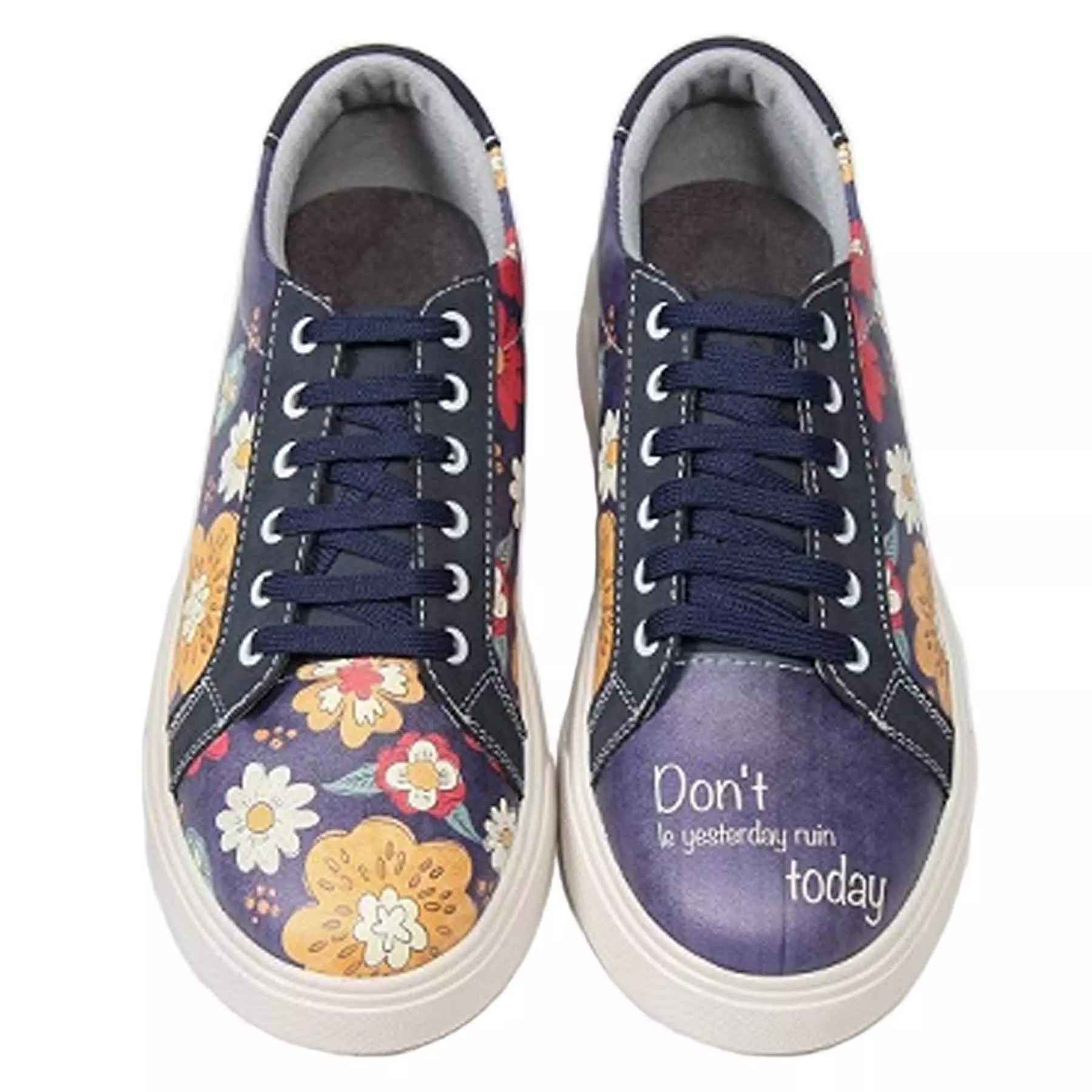 Graffiti Print Sneakers – Women’s Chic Casual Shoes Model Sophia