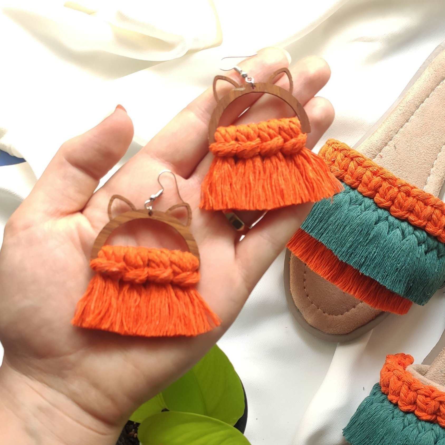 Women’s Macrame Earrings Handmade Model Kitty