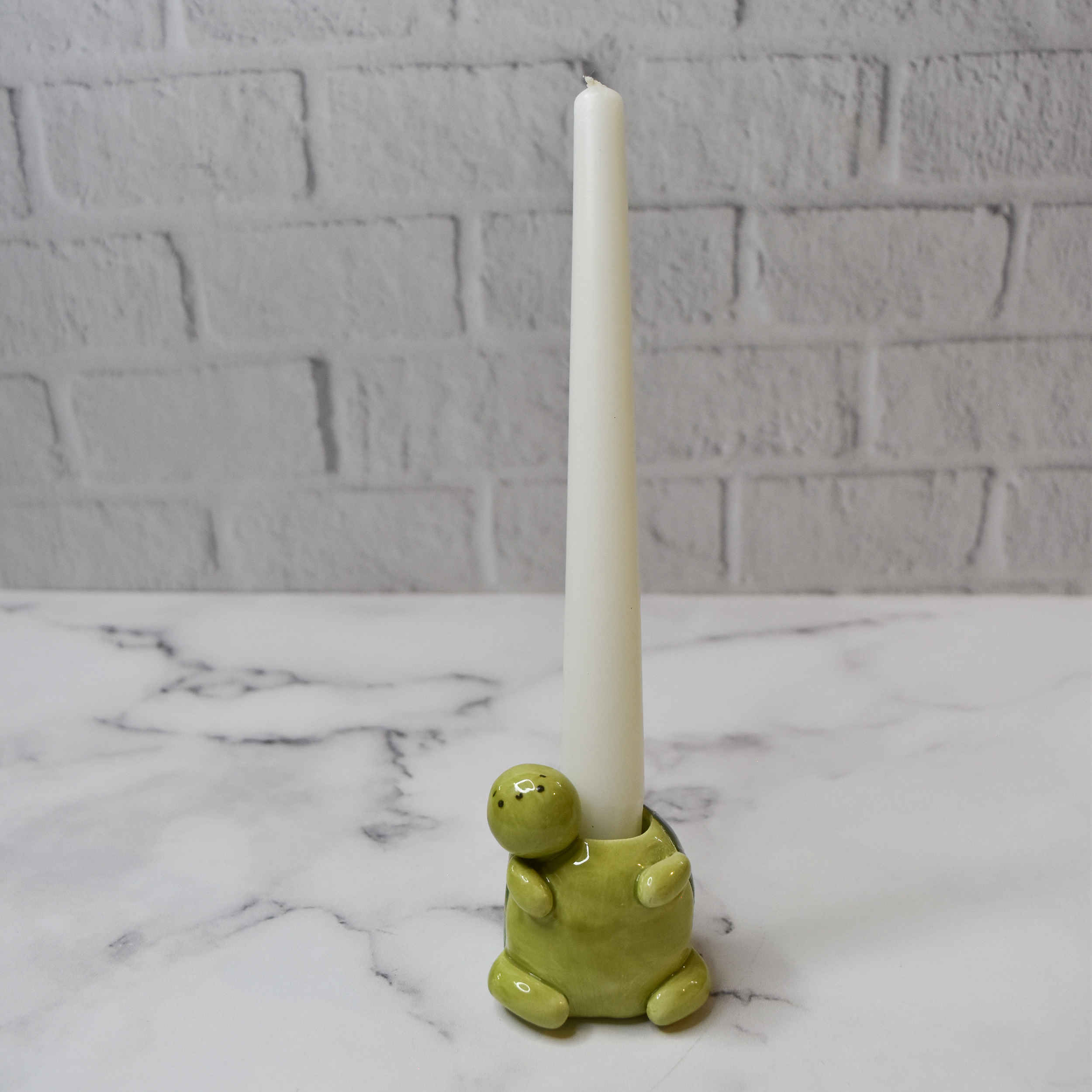 Decorative Ceramic Candle Holder in Whimsical Turtle Design – Perfect for Any Room