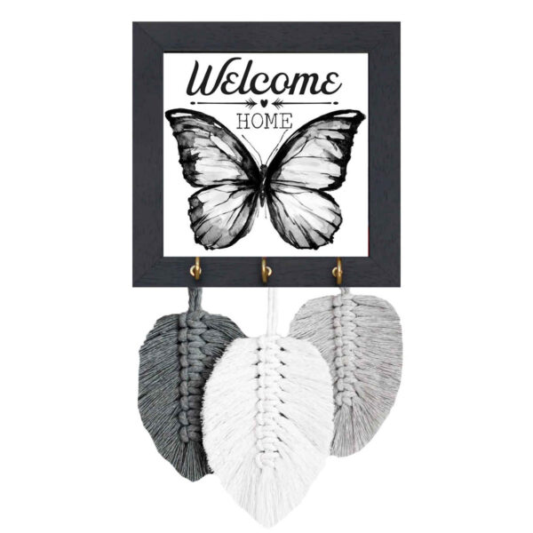 Decorative & Handcrafted Wall Key Holder in Macrame Design