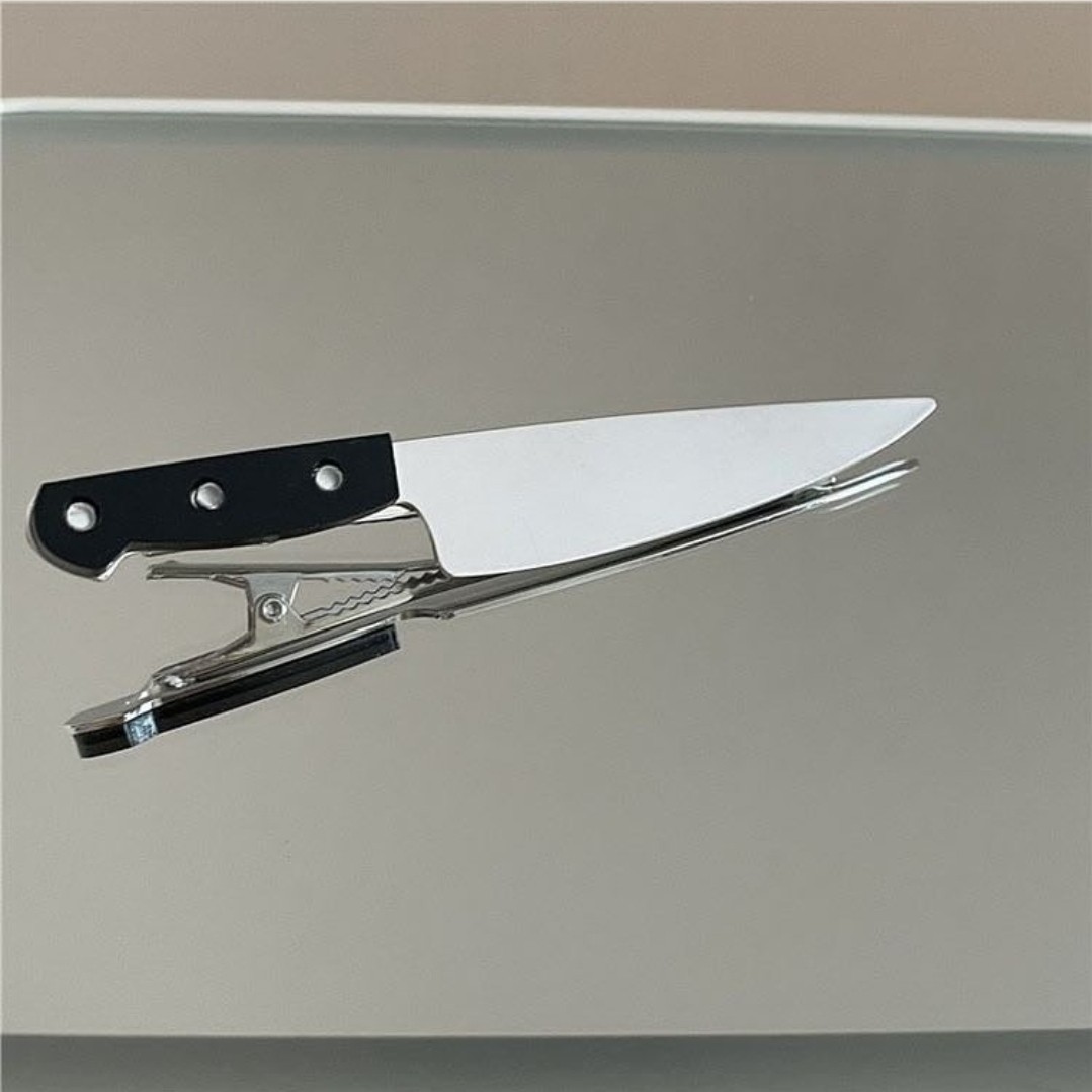 Lit Hair Clip in Knife Design Set of 2