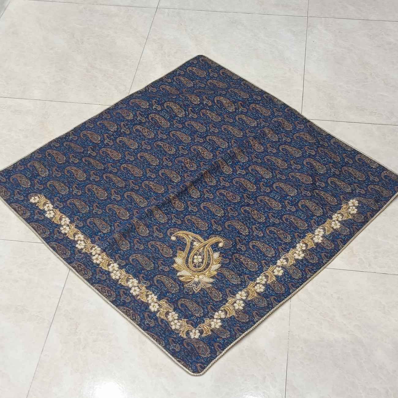 Persian Termeh Tablecloth Luxurious with Paisley Design