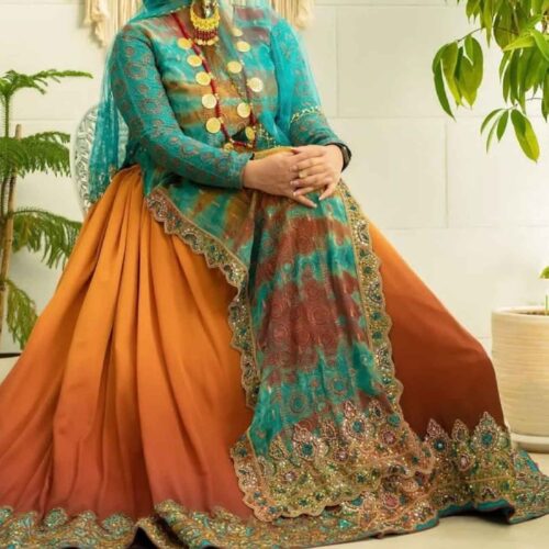 Persian Women’s Traditional Clothing Set