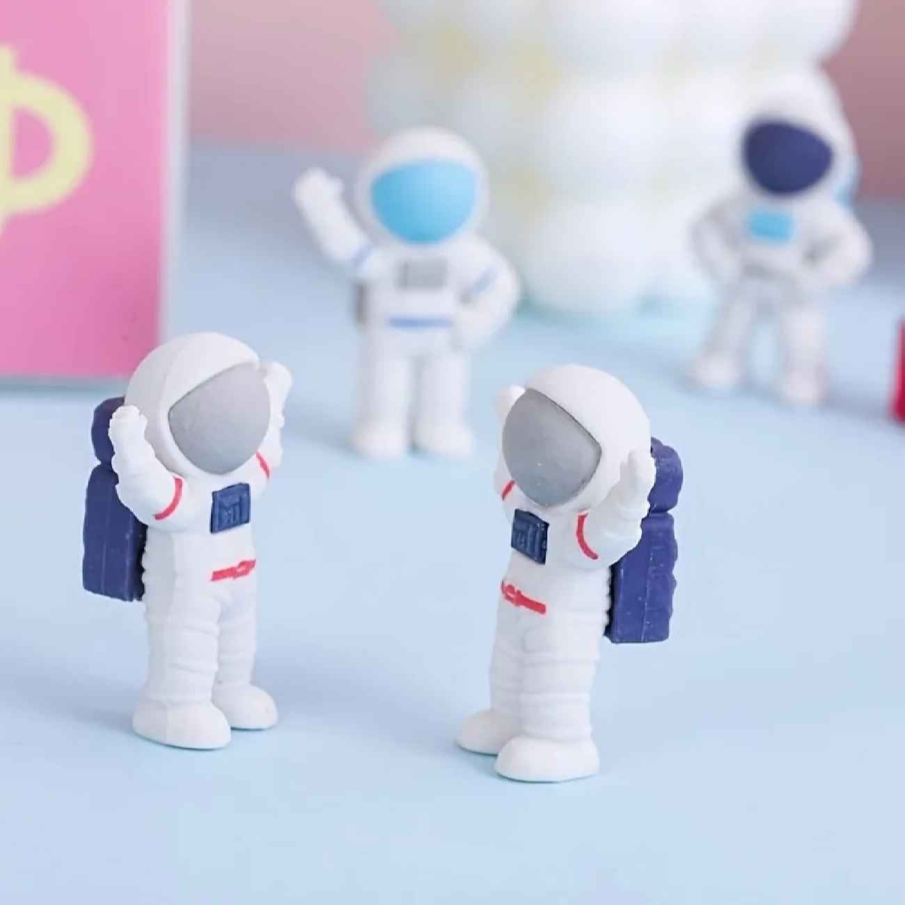 3-Piece Astronaut Eraser Set – Launch into Fun with Galactic Wonders