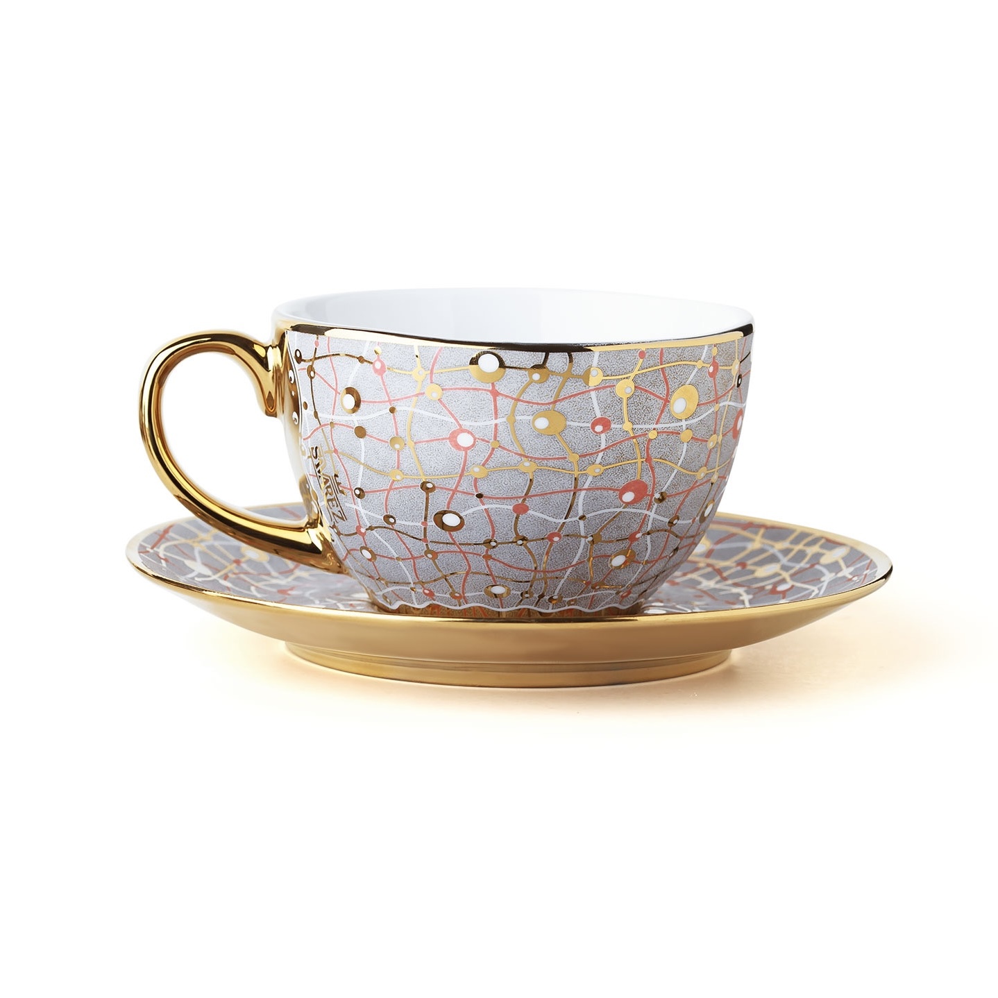 Artistic Classic Porcelain Tea Set with Golden Detailing – Sophisticated & Elegant Dining Experience