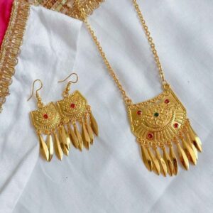 Mehak Brass Necklace with Earrings Set Lux & Chic