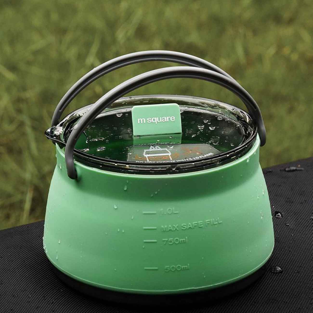 Outdoor Camping Kettle Ideal for Campfire in Red