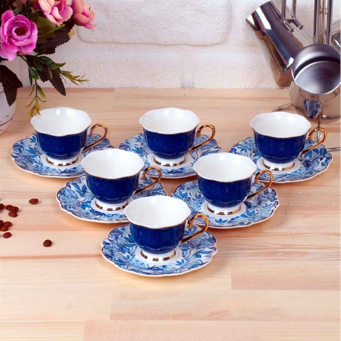 Artistic Porcelain Tea Set with Leaf Design – Handcrafted & Unique Style