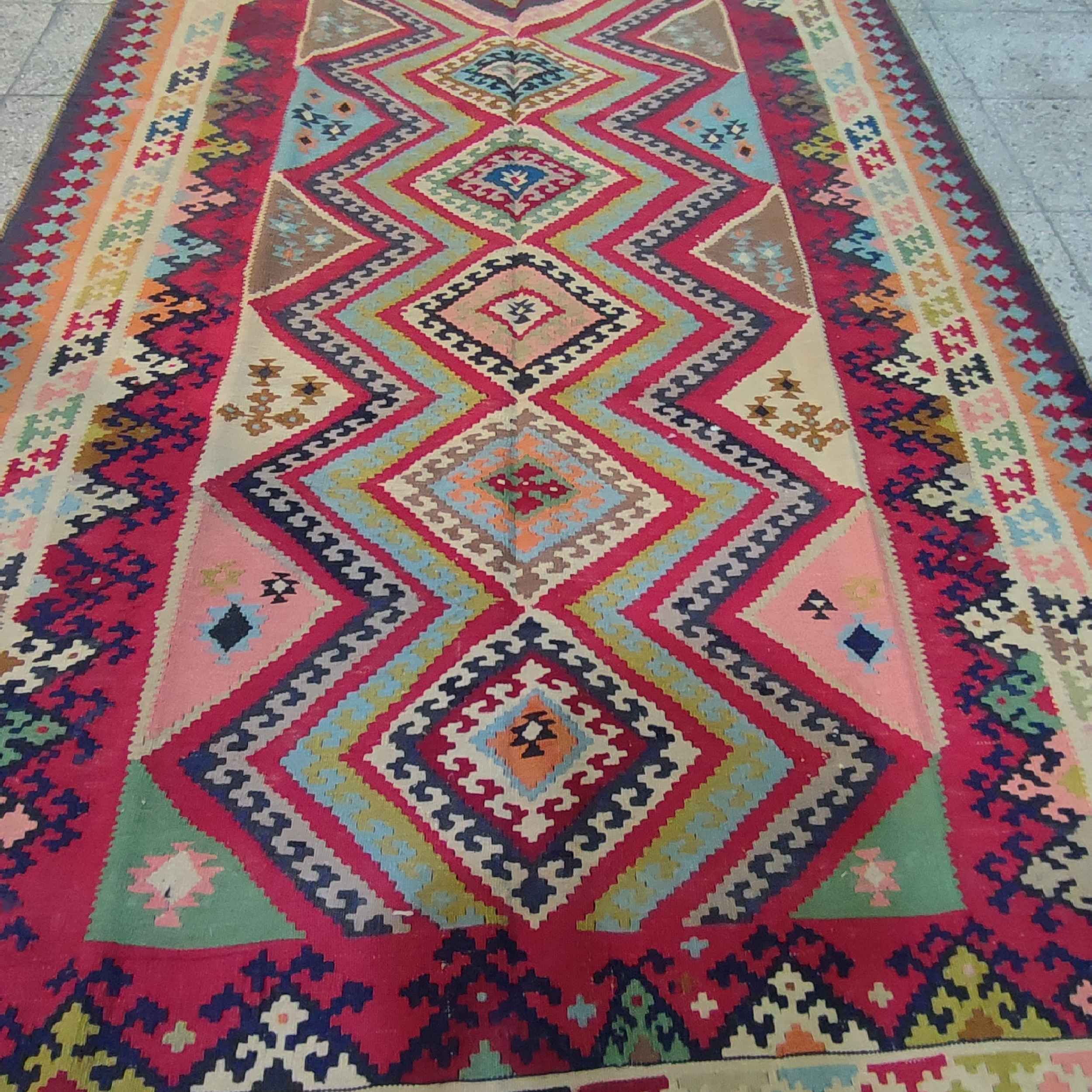Persian Wool Kilim Runner Rug Authentic Handwoven in Tabriz Qashqai