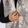 Puffer Jacket for Women Sleeveless Zipper with Leaf Design