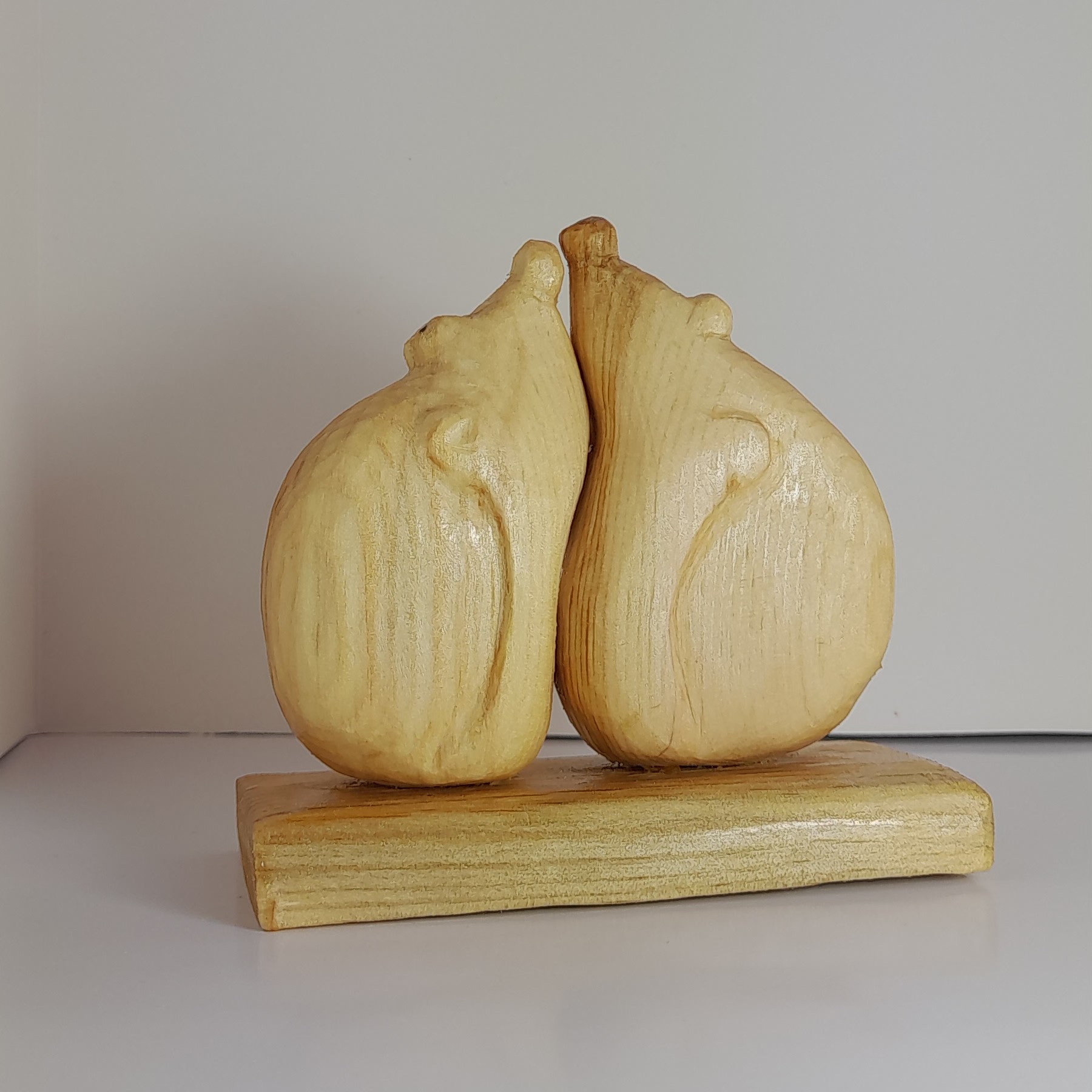 Wooden Hedgehogs Figurine Decorative Sculpture - Funny Home Decor
