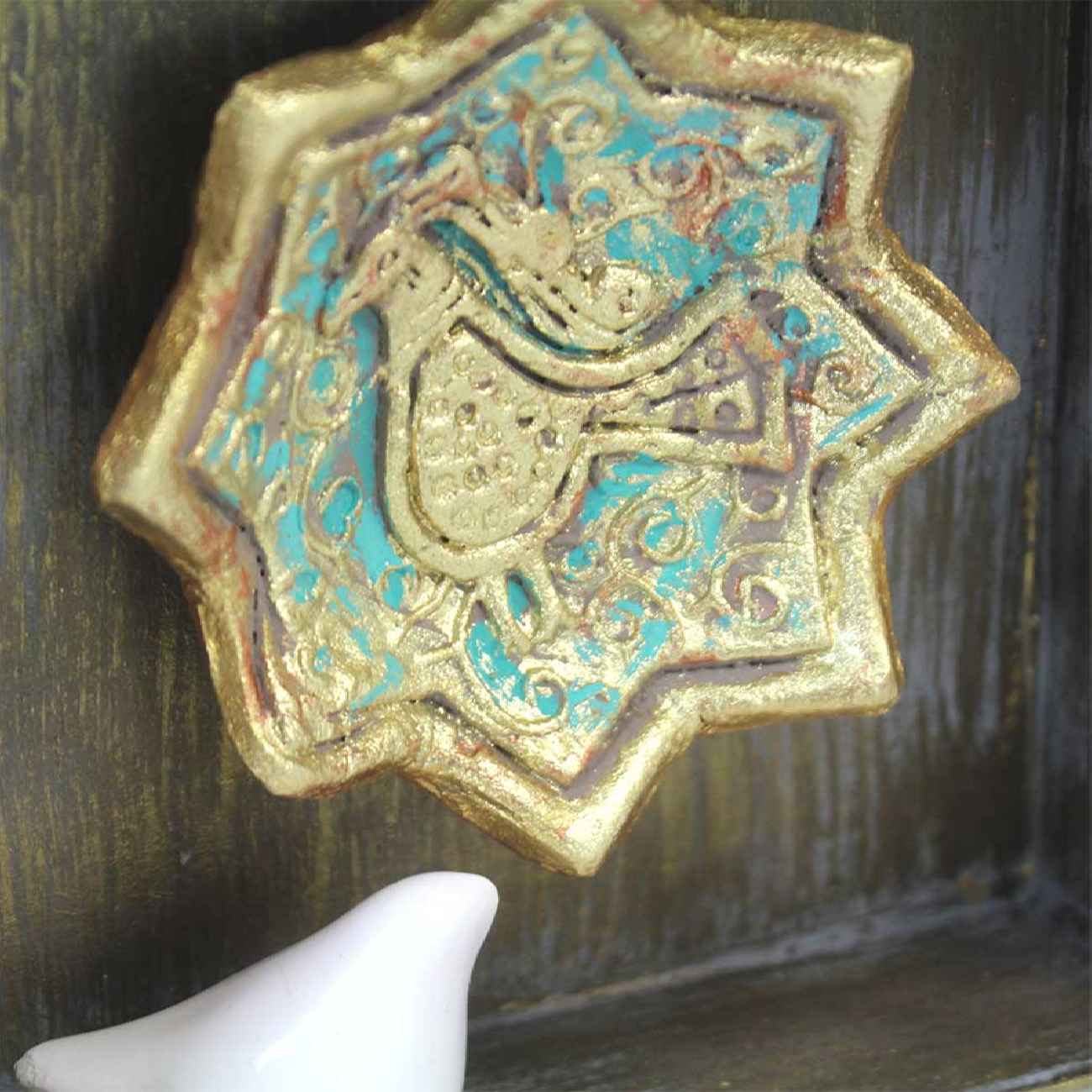 Persian Decorative Wooden Wall Key Holder – Handcrafted with Bird Design