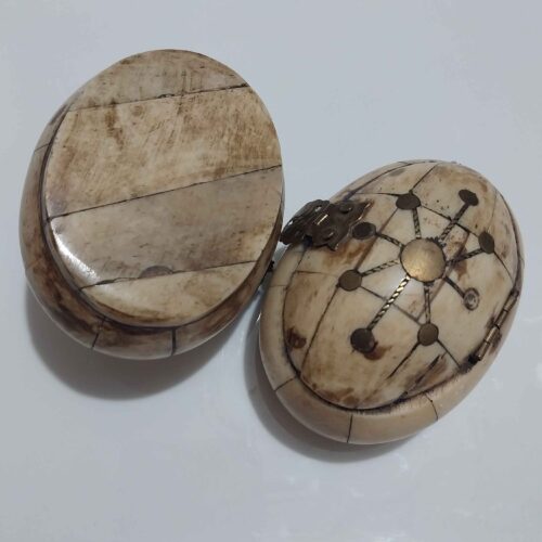 Handcrafted Jewelry Bone Box – Elegant & Unique Storage for Precious Accessories