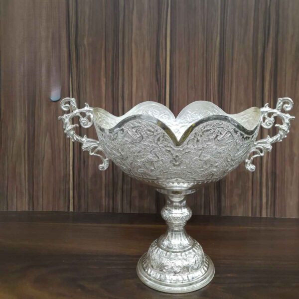 Persian Decorative Silver Bowl – Handcrafted and Engraved with a Footed Base