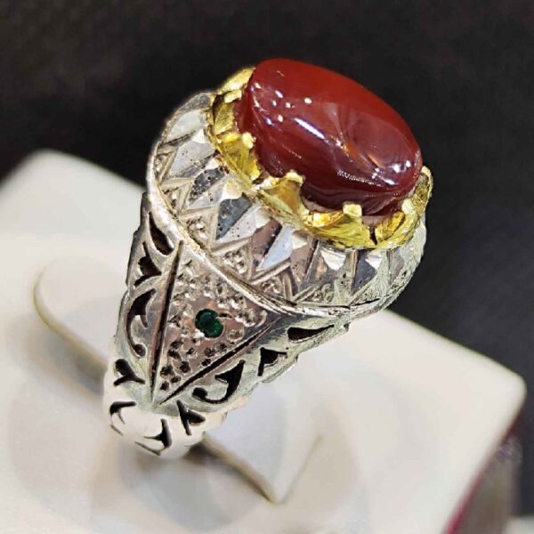 Persian Silver Ring - for Men with Yemeni Agate Stone