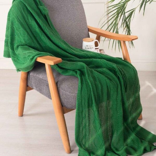 Premium Knitted Sofa Throw Blanket – Add Elegance and Warmth to Your Home Decor