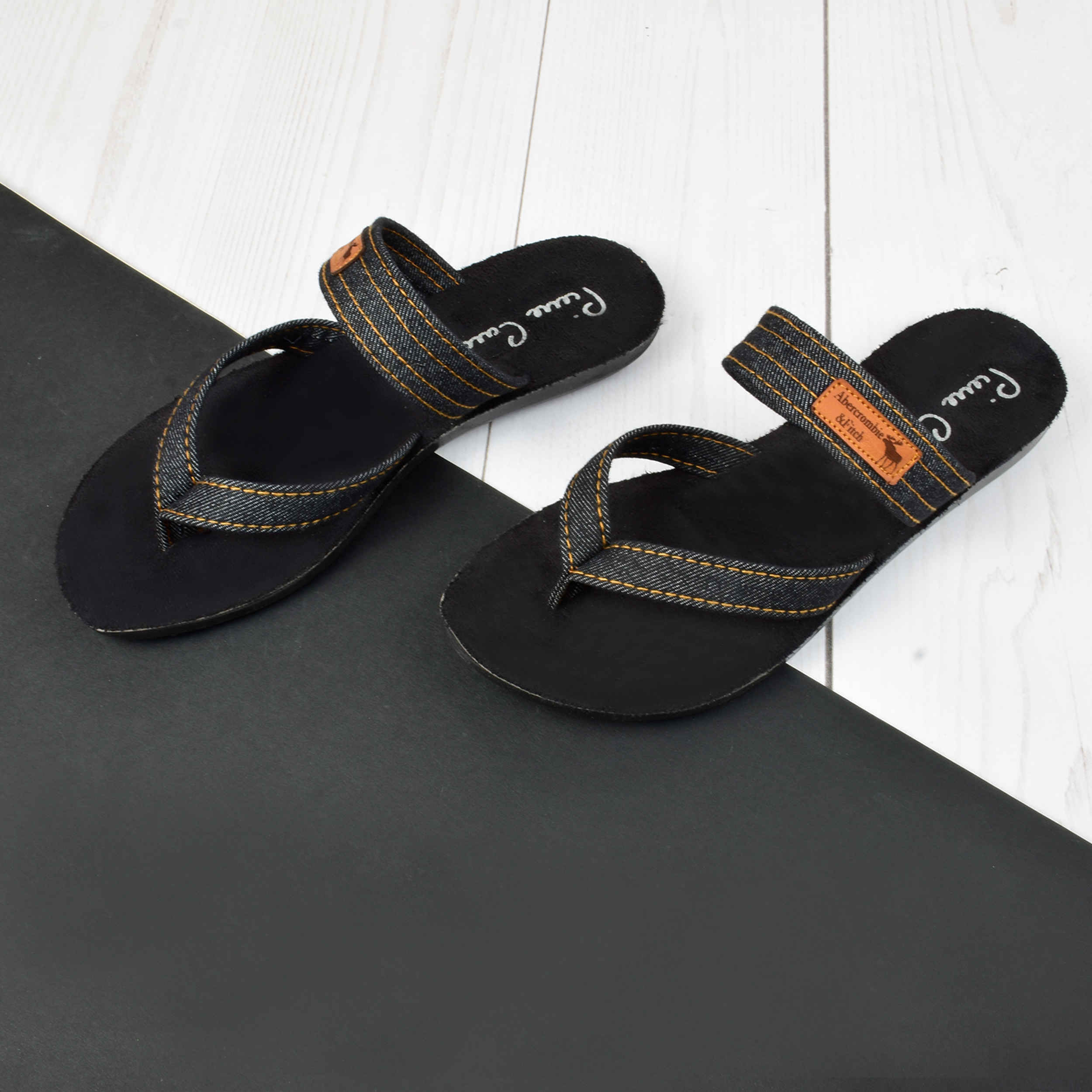 Thong Slipper for women – Perfect for Outdoor & Indoor Use in Black