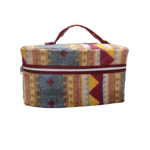 Durable Iron Cover for Organizing - Perfect for Functional Use in Traditional-Style