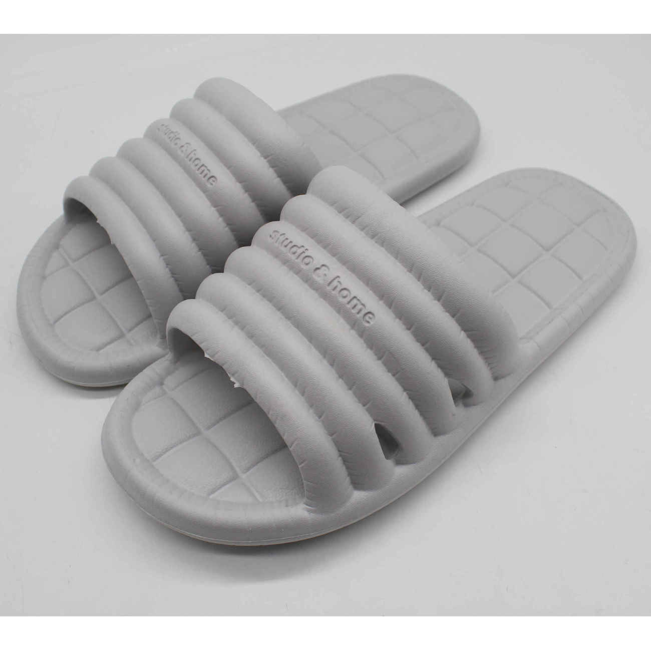 Nikta Cloud Slippers – Feel the Weightlessness of Every Step