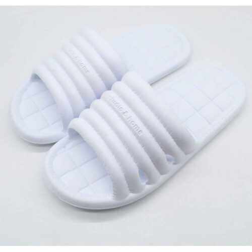 Nikta Cloud Slippers – Heavenly Comfort and Modern Elegance