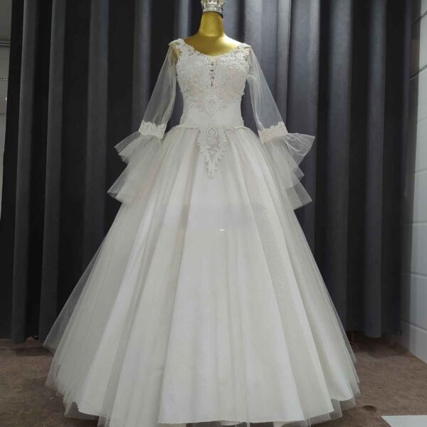Persian Princess Wedding Dress - Arabic Style with Bell Sleeve, Beautiful Fit