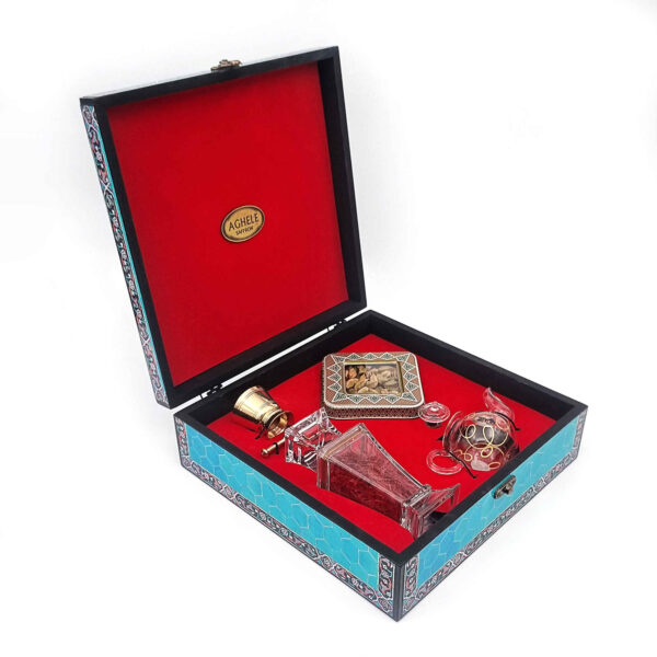 Persian Saffron Gift Box – 5 Grams – Housewarming Set with Cardamom, Teapot & Mortar