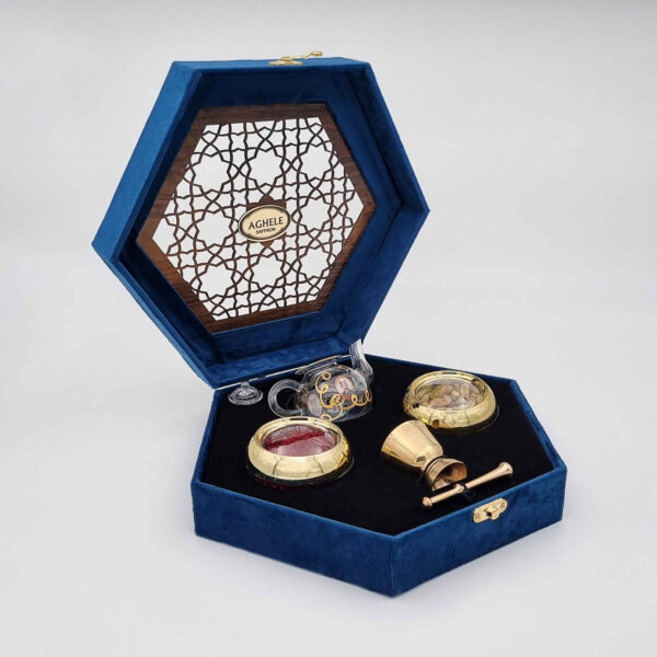 Persian Saffron Gift Box – 3 Grams – Occasion Set with Cardamom, Teapot & Mortar